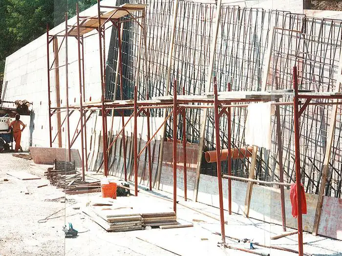 Muro contenimento